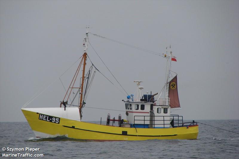 hel-95 (Fishing vessel) - IMO , MMSI 261006830, Call Sign SPG2126 under the flag of Poland