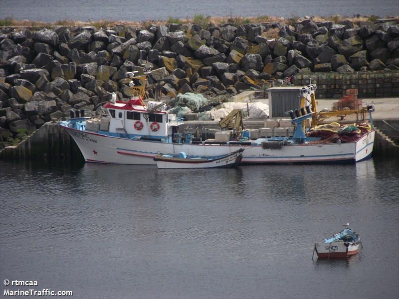 estrela do mar (Fishing vessel) - IMO , MMSI 263407280, Call Sign CUMD9 under the flag of Portugal