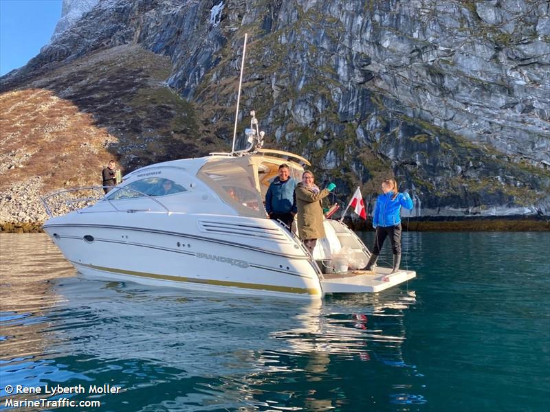 bolethe p (Pleasure craft) - IMO , MMSI 331309000, Call Sign XPG3534 under the flag of Greenland