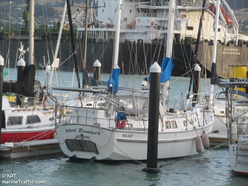 wave runner (Sailing vessel) - IMO , MMSI 512002656, Call Sign ZMT8395 under the flag of New Zealand