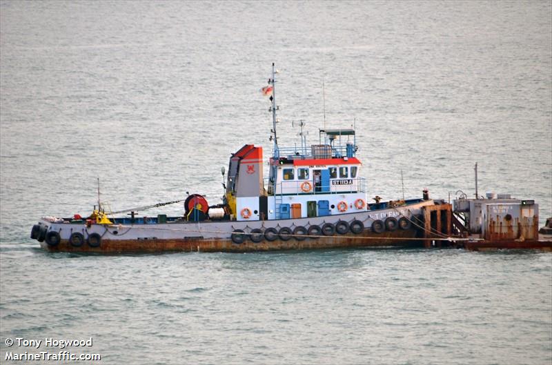 e.t. ocean 9 (Tug) - IMO , MMSI 563000520 under the flag of Singapore