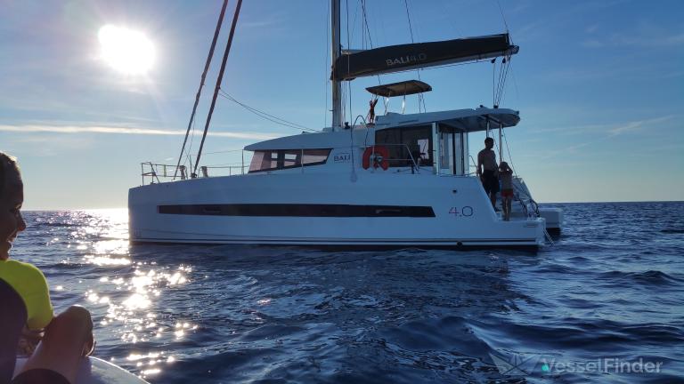 spot (Sailing vessel) - IMO , MMSI 227444770 under the flag of France