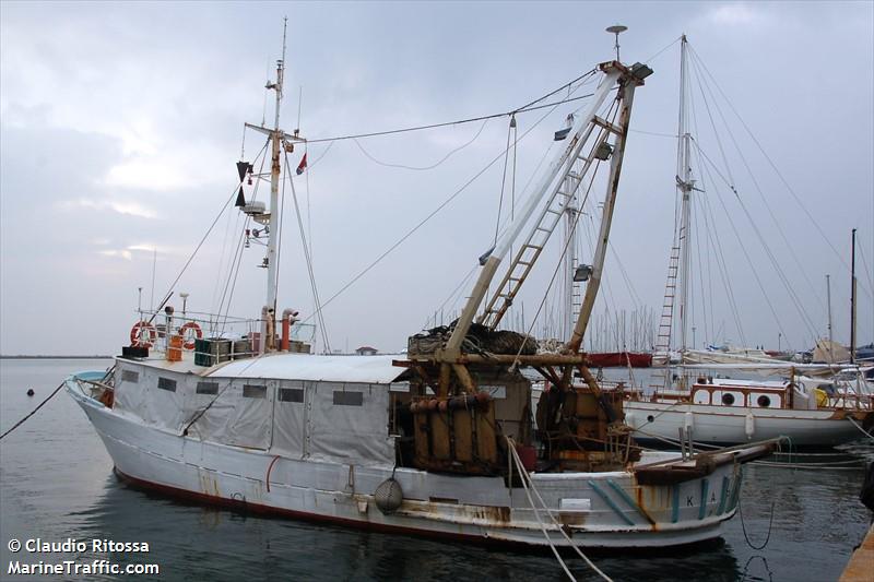 kapica (Fishing vessel) - IMO , MMSI 238961610, Call Sign 9A8946 under the flag of Croatia