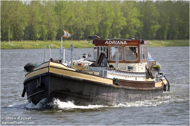 adriana (Dredging or UW ops) - IMO , MMSI 244750042, Call Sign PI7561 under the flag of Netherlands