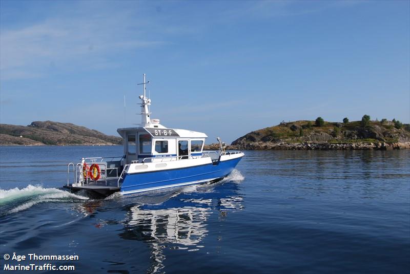 scallops harvester (Diving ops) - IMO , MMSI 257652900, Call Sign LG8416 under the flag of Norway