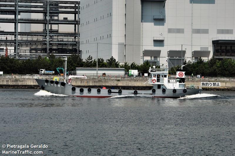 minato maru no.27 (Tanker) - IMO , MMSI 431007464, Call Sign JD3989 under the flag of Japan