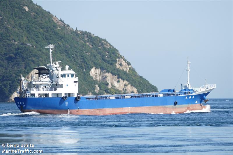 shinyoumaru (Unknown) - IMO , MMSI 431402017 under the flag of Japan