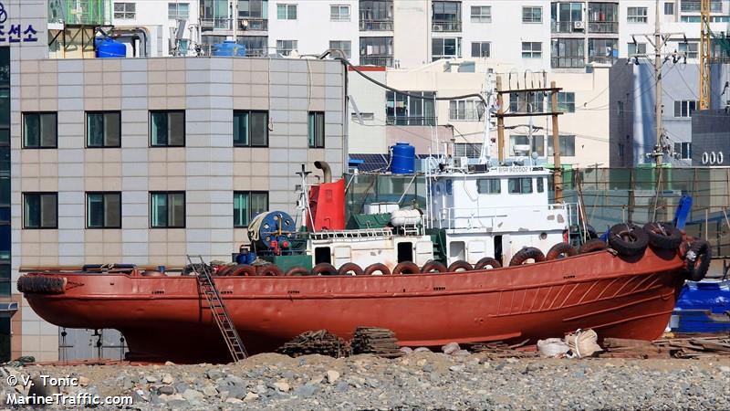 il kwang 103 ho (Towing vessel) - IMO , MMSI 440070330, Call Sign 920502 under the flag of Korea