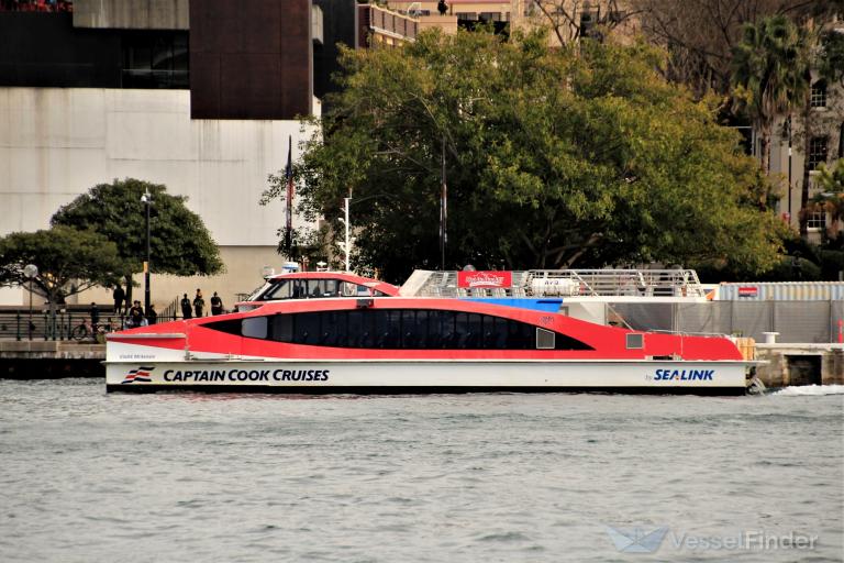 violet mkenzie (Passenger ship) - IMO , MMSI 503017420 under the flag of Australia