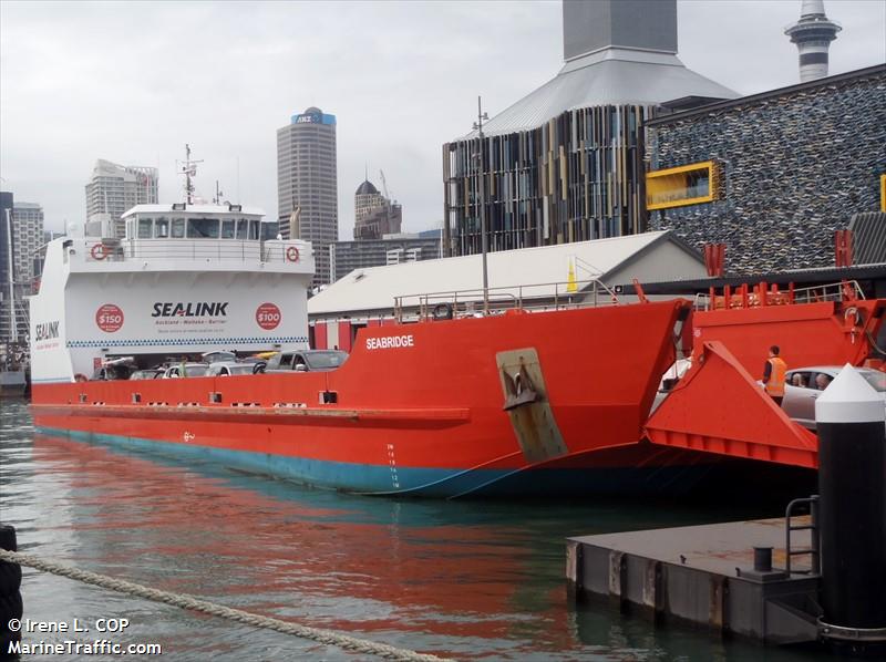 seabridge (Passenger ship) - IMO , MMSI 512004130, Call Sign ZMU5423 under the flag of New Zealand