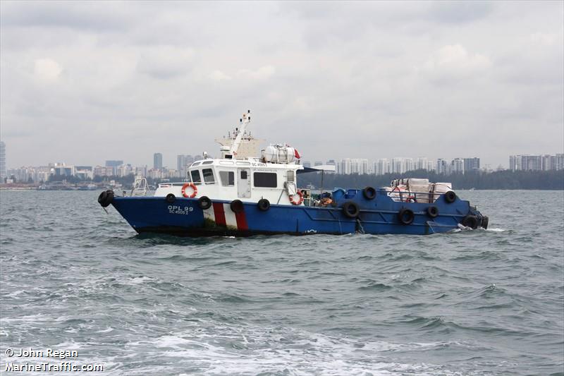 opl 99 (Resolution 18 ship) - IMO , MMSI 563025180 under the flag of Singapore