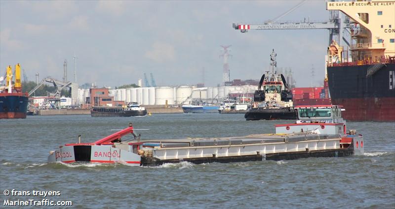 bandol (Cargo ship) - IMO , MMSI 226007960, Call Sign FM2599 under the flag of France