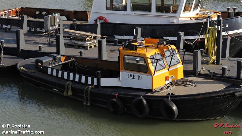 rve 19 (Other type) - IMO , MMSI 244820809, Call Sign PG2693 under the flag of Netherlands