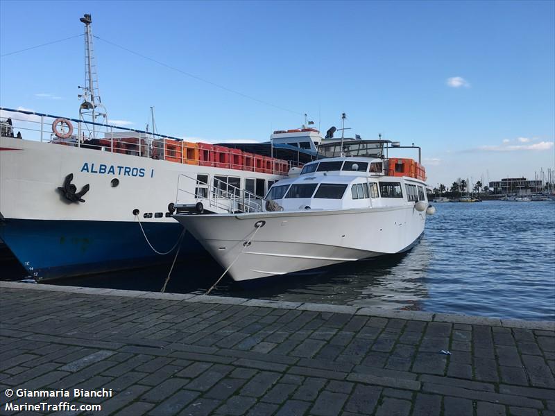 lem (Passenger ship) - IMO , MMSI 247031300, Call Sign IOKI under the flag of Italy
