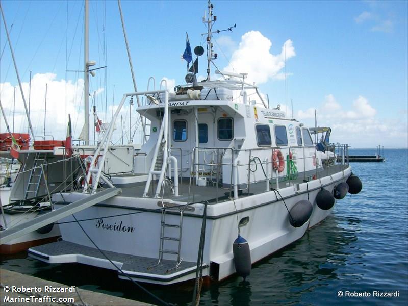 poseidon () - IMO , MMSI 247330900, Call Sign IQOV under the flag of Italy