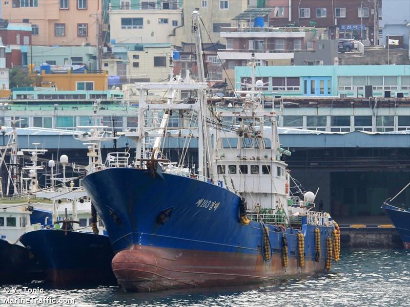 103 gyeong hae () - IMO , MMSI 440101100, Call Sign 392 G H under the flag of Korea