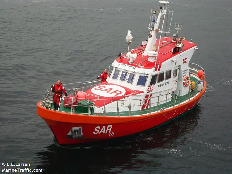 lars kruse (Salvage Ship) - IMO 9217515, MMSI 219001111, Call Sign OZXD under the flag of Denmark