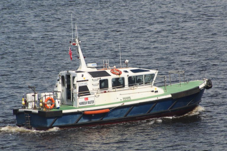 toward (Pilot) - IMO , MMSI 232003652, Call Sign MTTR3 under the flag of United Kingdom (UK)