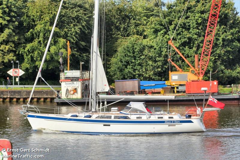 moon and stars (Sailing vessel) - IMO , MMSI 232027092, Call Sign MHC02 under the flag of United Kingdom (UK)