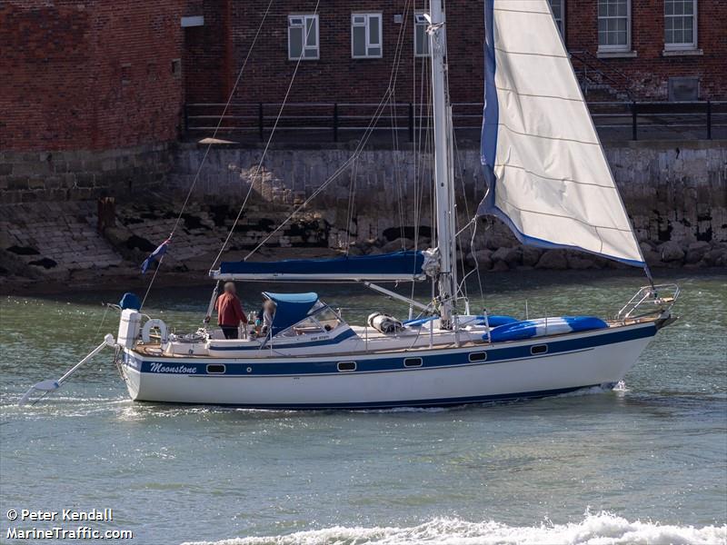 moonstone of hamble (Sailing vessel) - IMO , MMSI 235000697, Call Sign MHXB7 under the flag of United Kingdom (UK)