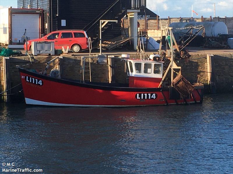 lisa marie (Fishing vessel) - IMO , MMSI 235083884, Call Sign 2ECE6 under the flag of United Kingdom (UK)