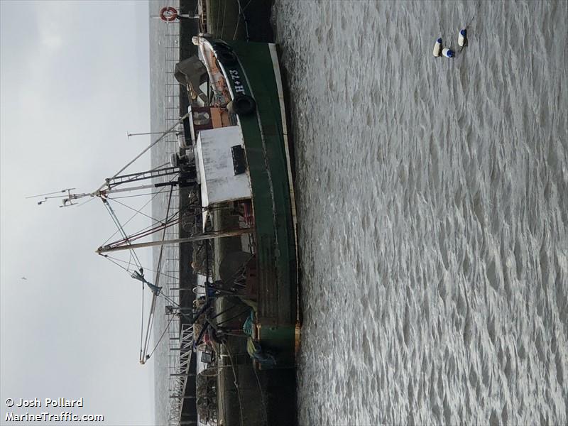girl jean (Fishing vessel) - IMO , MMSI 235100876, Call Sign MLJJ2 under the flag of United Kingdom (UK)