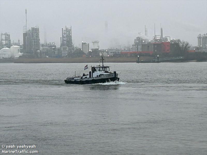 jan sr. (Tug) - IMO , MMSI 244121469, Call Sign PE5564 under the flag of Netherlands