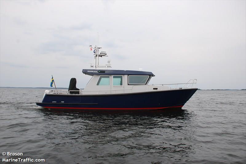 elton (Pleasure craft) - IMO , MMSI 265703110 under the flag of Sweden