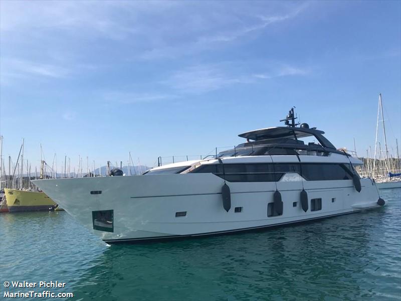 le gypsy (Pleasure craft) - IMO , MMSI 503084610 under the flag of Australia