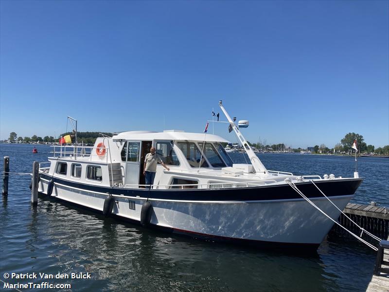 fratel (Pleasure craft) - IMO , MMSI 205056100, Call Sign OS9000 under the flag of Belgium