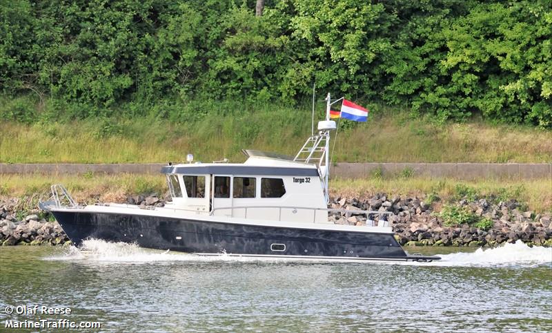 marie () - IMO , MMSI 211243810, Call Sign DB5451 under the flag of Germany