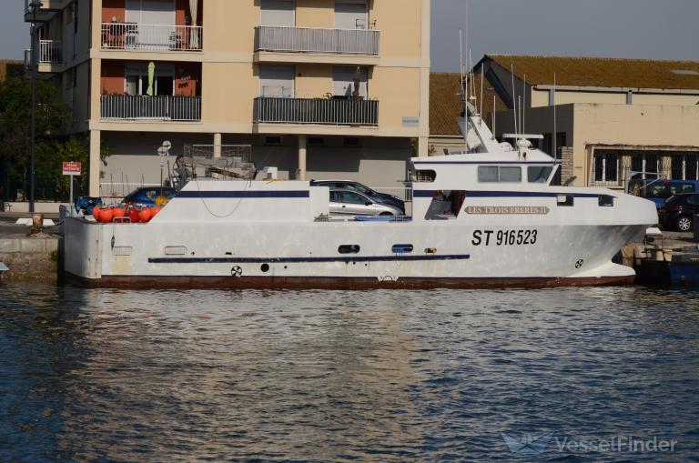fv les trois freres (Unknown) - IMO , MMSI 227600890, Call Sign FGD8753 under the flag of France