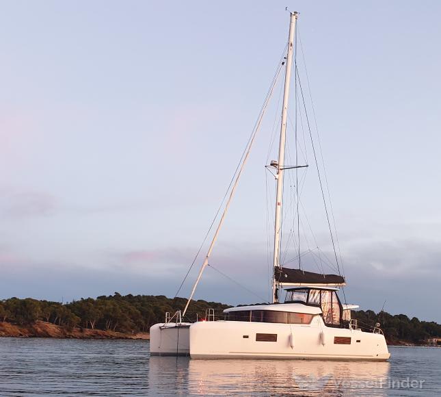 tip top (Sailing vessel) - IMO , MMSI 227985520, Call Sign FAG9080 under the flag of France