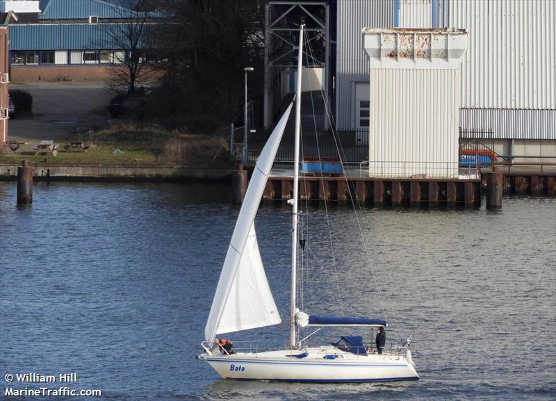 bato (Sailing vessel) - IMO , MMSI 244110196, Call Sign PC9217 under the flag of Netherlands