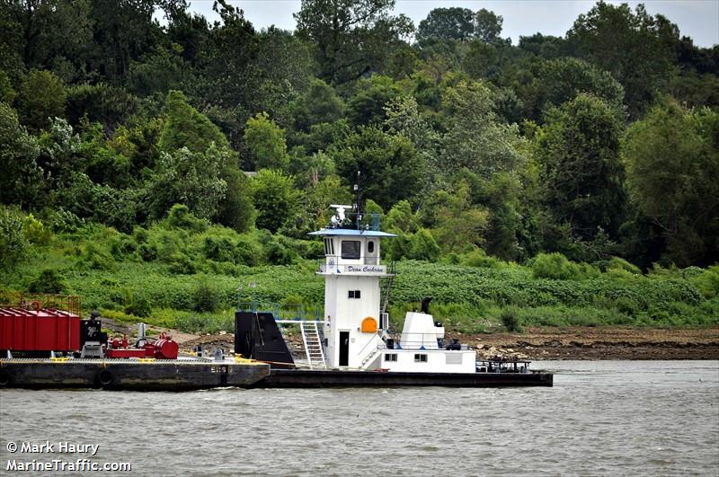 dean cochran (Towing vessel) - IMO , MMSI 367162230, Call Sign WDD5695 under the flag of United States (USA)