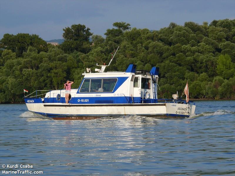 aschach (Law enforcment) - IMO , MMSI 203999316, Call Sign OED2140 under the flag of Austria