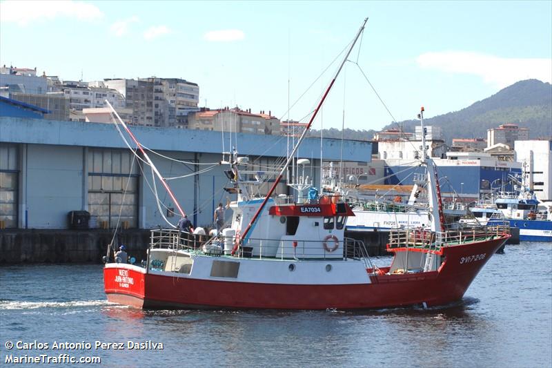 nuevo juan antonio (Fishing vessel) - IMO 8544686, MMSI 224195750, Call Sign EA-7034 under the flag of Spain