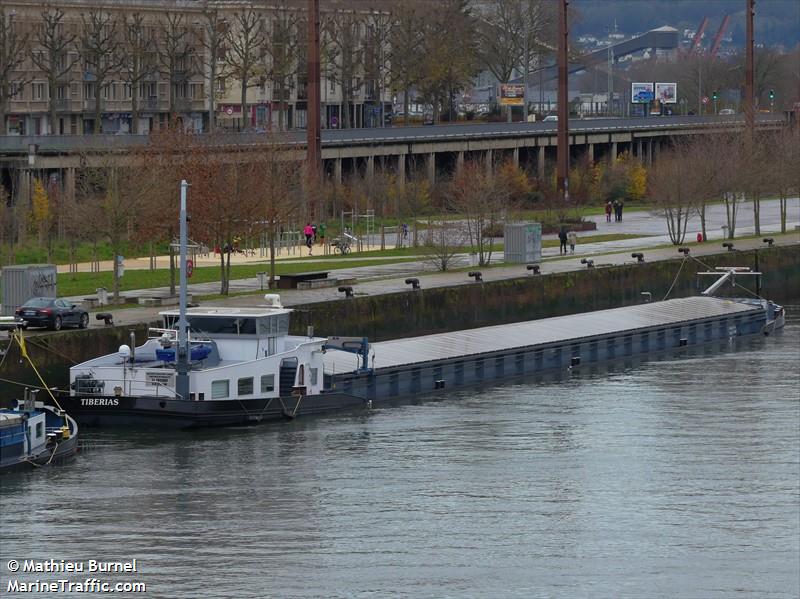 tiberias (Cargo ship) - IMO , MMSI 226001190, Call Sign FM2347 under the flag of France