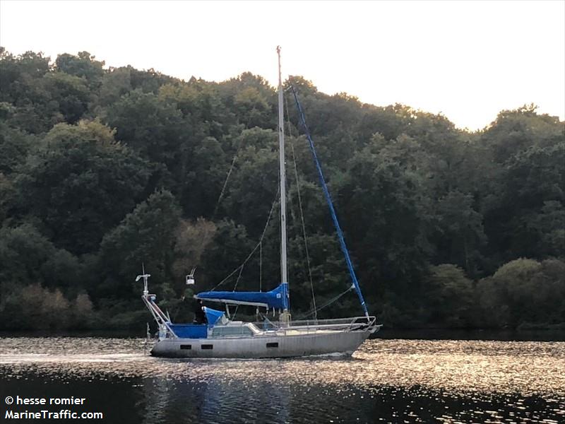 pluie de nuit (Sailing vessel) - IMO , MMSI 227504080, Call Sign FT7578 under the flag of France