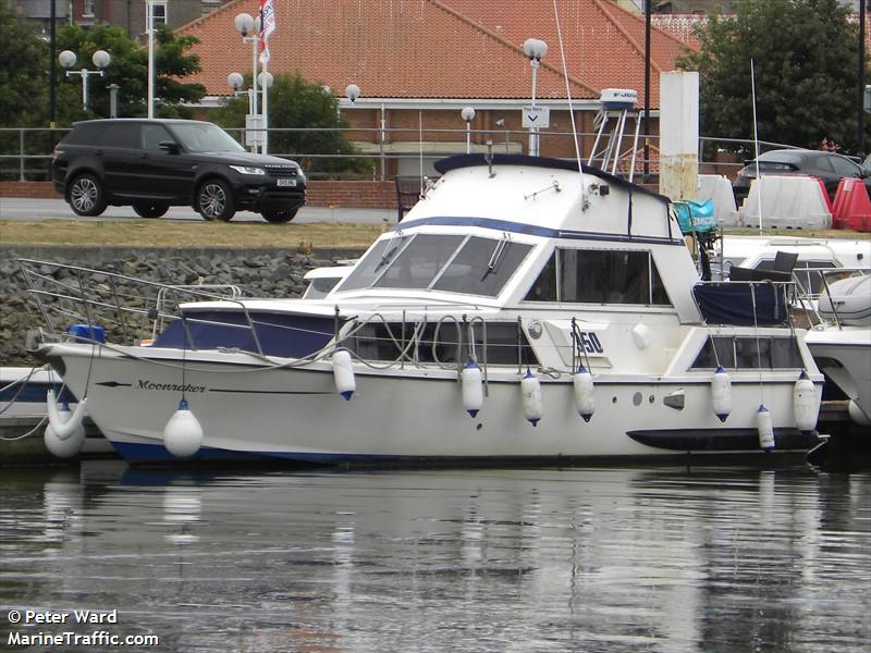lotus blossom (Pleasure craft) - IMO , MMSI 232011414, Call Sign MBXM9 under the flag of United Kingdom (UK)