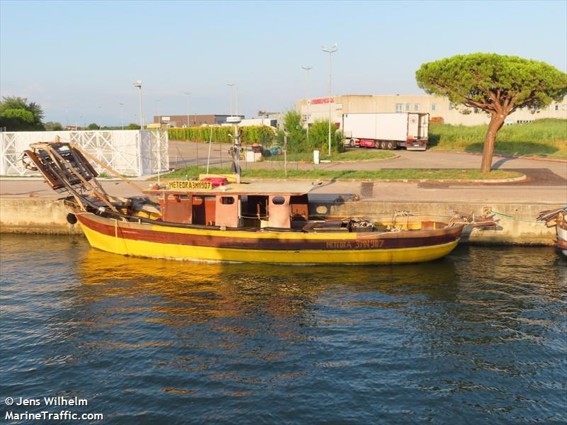 meteora (Fishing vessel) - IMO , MMSI 247030610, Call Sign IWFL under the flag of Italy