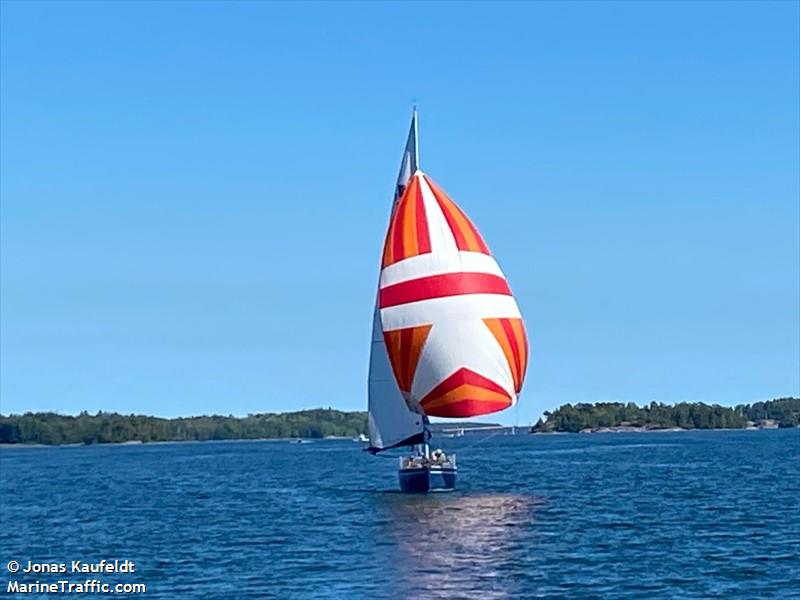 flush (Sailing vessel) - IMO , MMSI 265815100, Call Sign SE8900 under the flag of Sweden