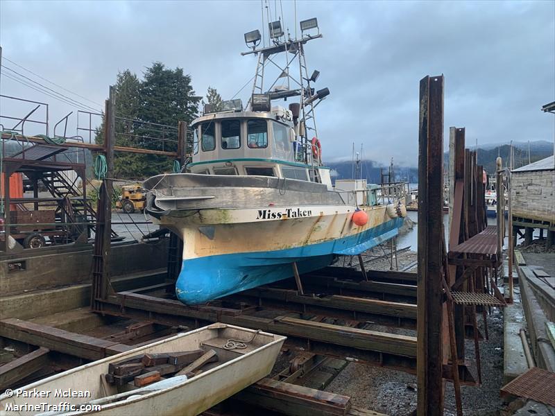 miss taken (Fishing vessel) - IMO , MMSI 316012085 under the flag of Canada