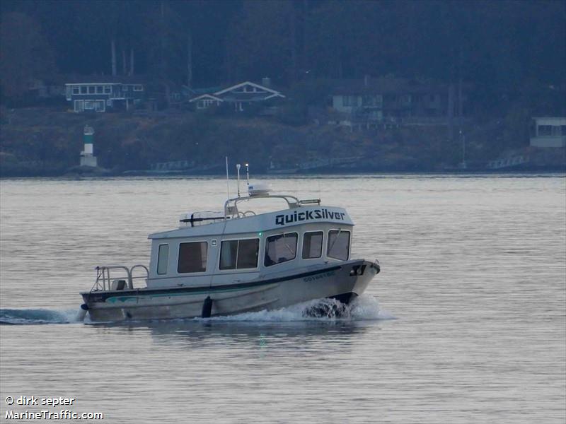 quick silver (Passenger ship) - IMO , MMSI 316015982 under the flag of Canada