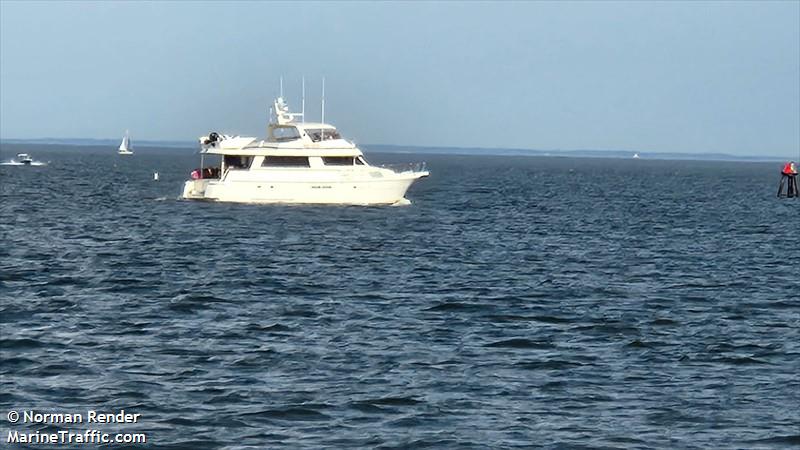 nice catch (Pleasure craft) - IMO , MMSI 338060203 under the flag of USA