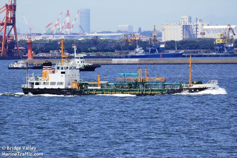 kyouhou maru (Tanker) - IMO , MMSI 431009103 under the flag of Japan