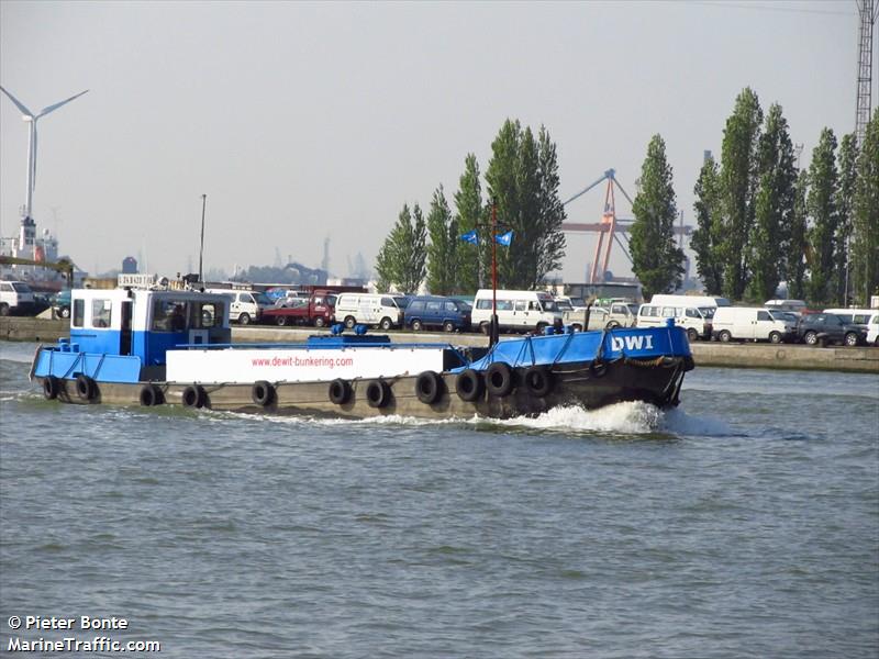 dw 1 (Cargo ship) - IMO , MMSI 205427190, Call Sign OT4271 under the flag of Belgium