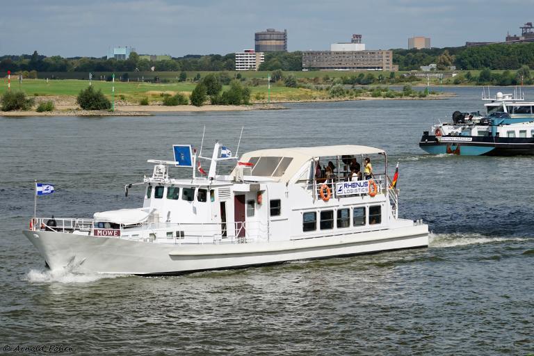 moewe (Passenger ship) - IMO , MMSI 211506950, Call Sign DC4356 under the flag of Germany