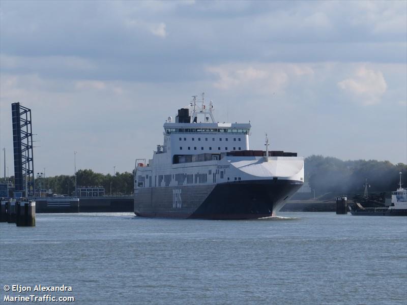 begonia seaways (Ro-Ro Cargo Ship) - IMO 9262089, MMSI 219437000, Call Sign OWKM2 under the flag of Denmark