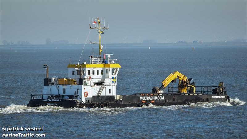 multrasalvor 5 (Offshore Tug/Supply Ship) - IMO 8871625, MMSI 244047000, Call Sign PHIO under the flag of Netherlands